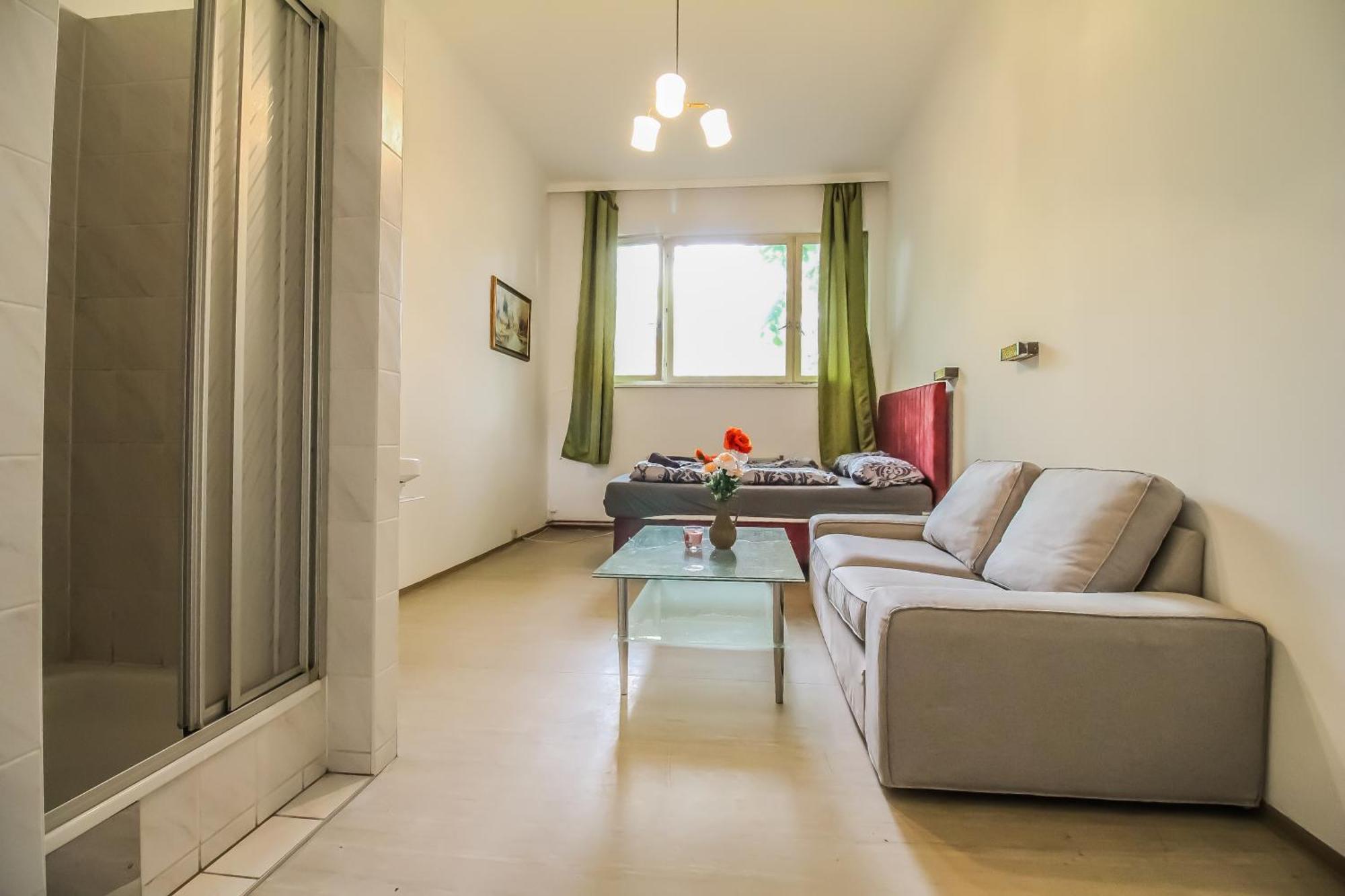 Triple In Hutteldorfer Strasse Area Apartahotel